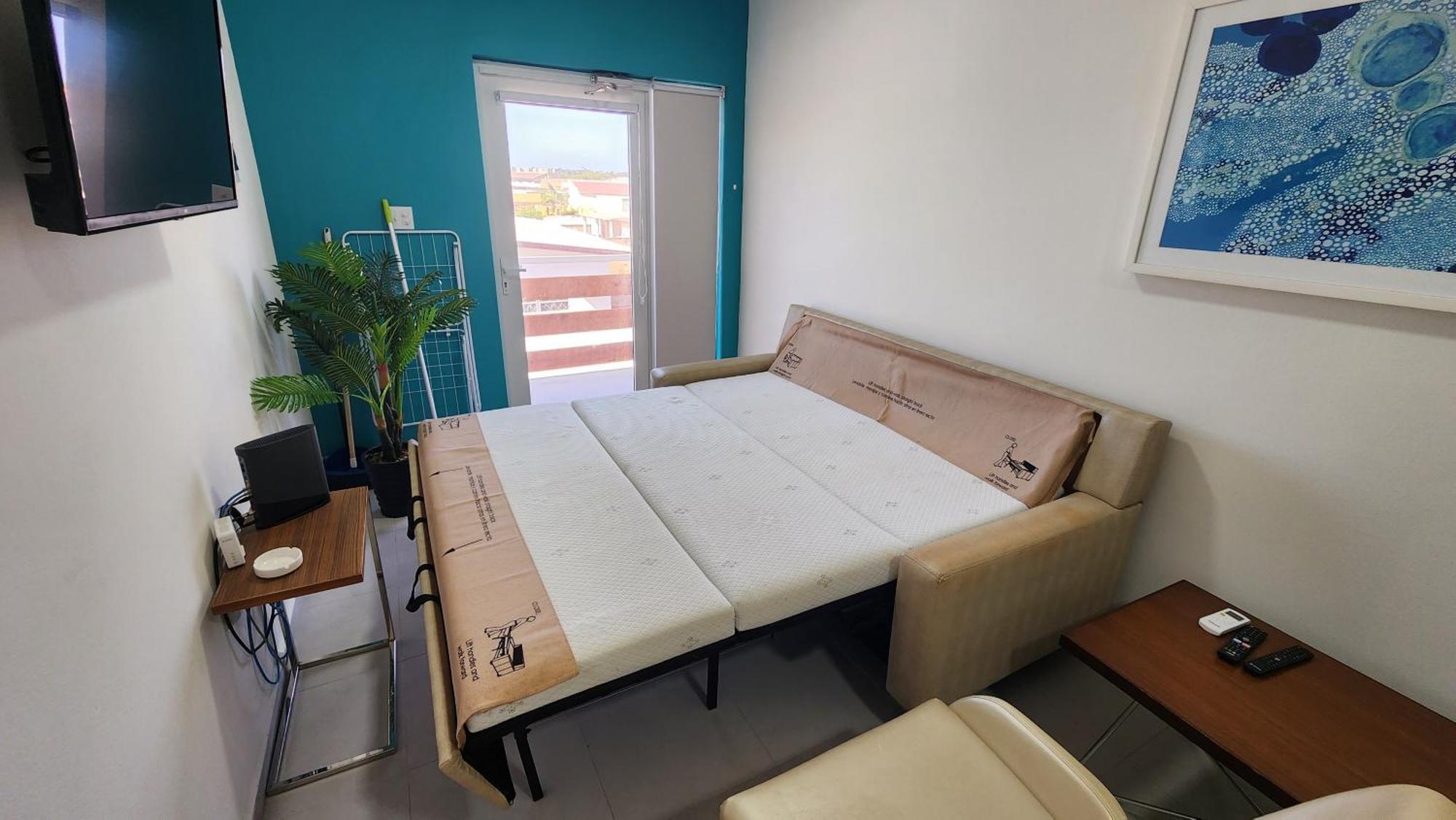 Ocean Breeze Apartments In Aruba Oranjestad Exterior photo